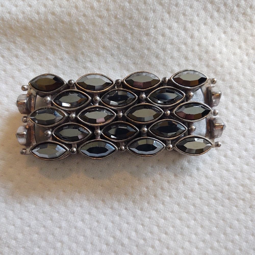 Assorted jewelry